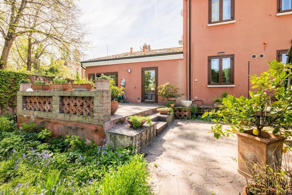 La Casa Di Marina Hotel Ferrara Buitenkant foto